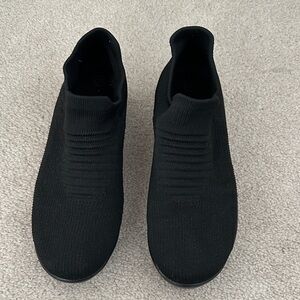 Women's Black Knit Slip-On Sneakers